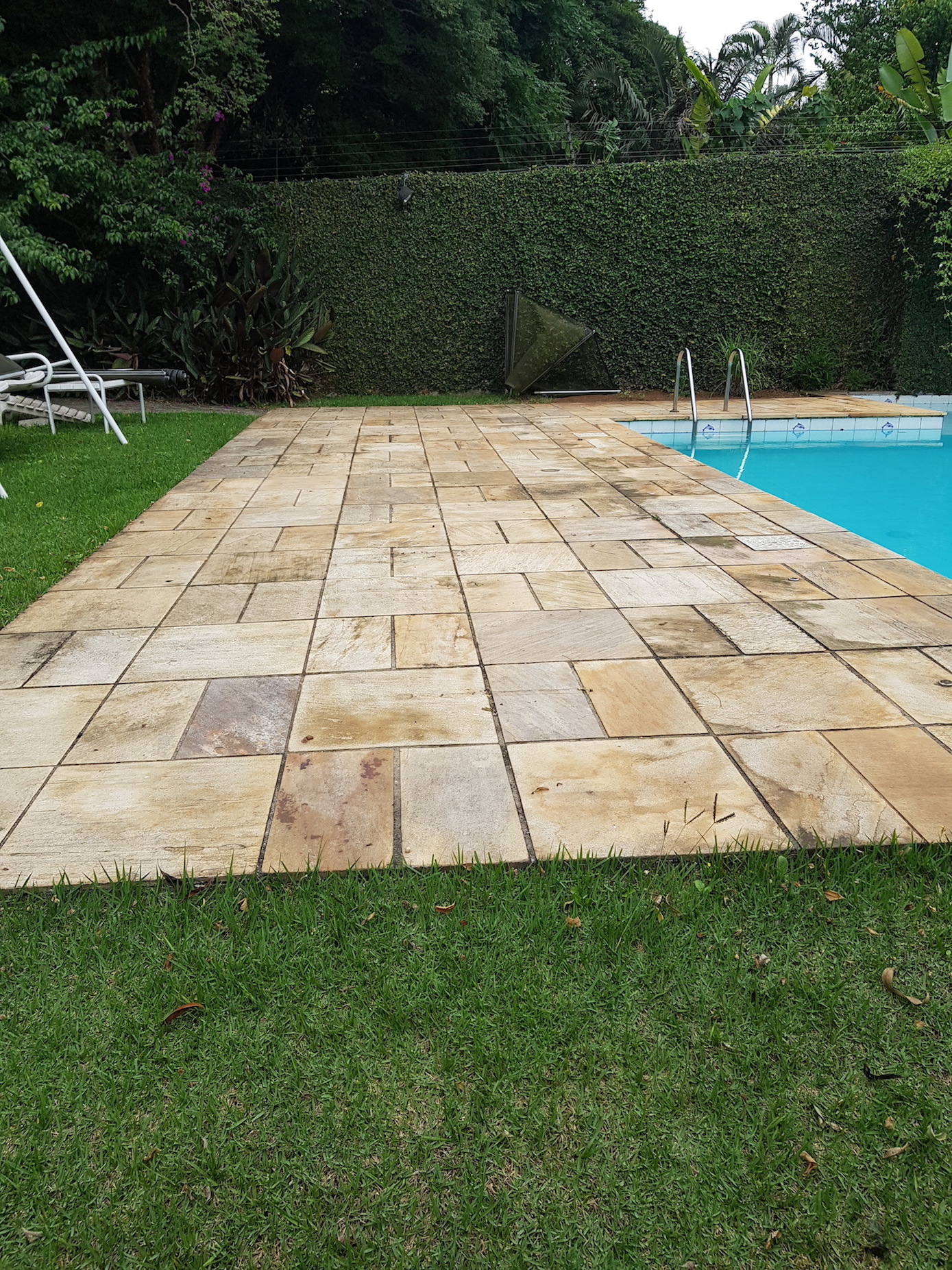 Lateral ESquerda antes.jpg