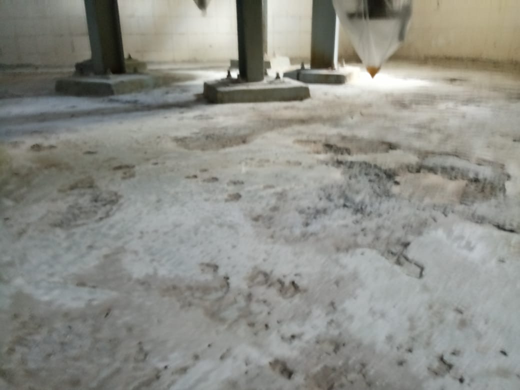 GALPÃO 4 ANTES 2.jpg